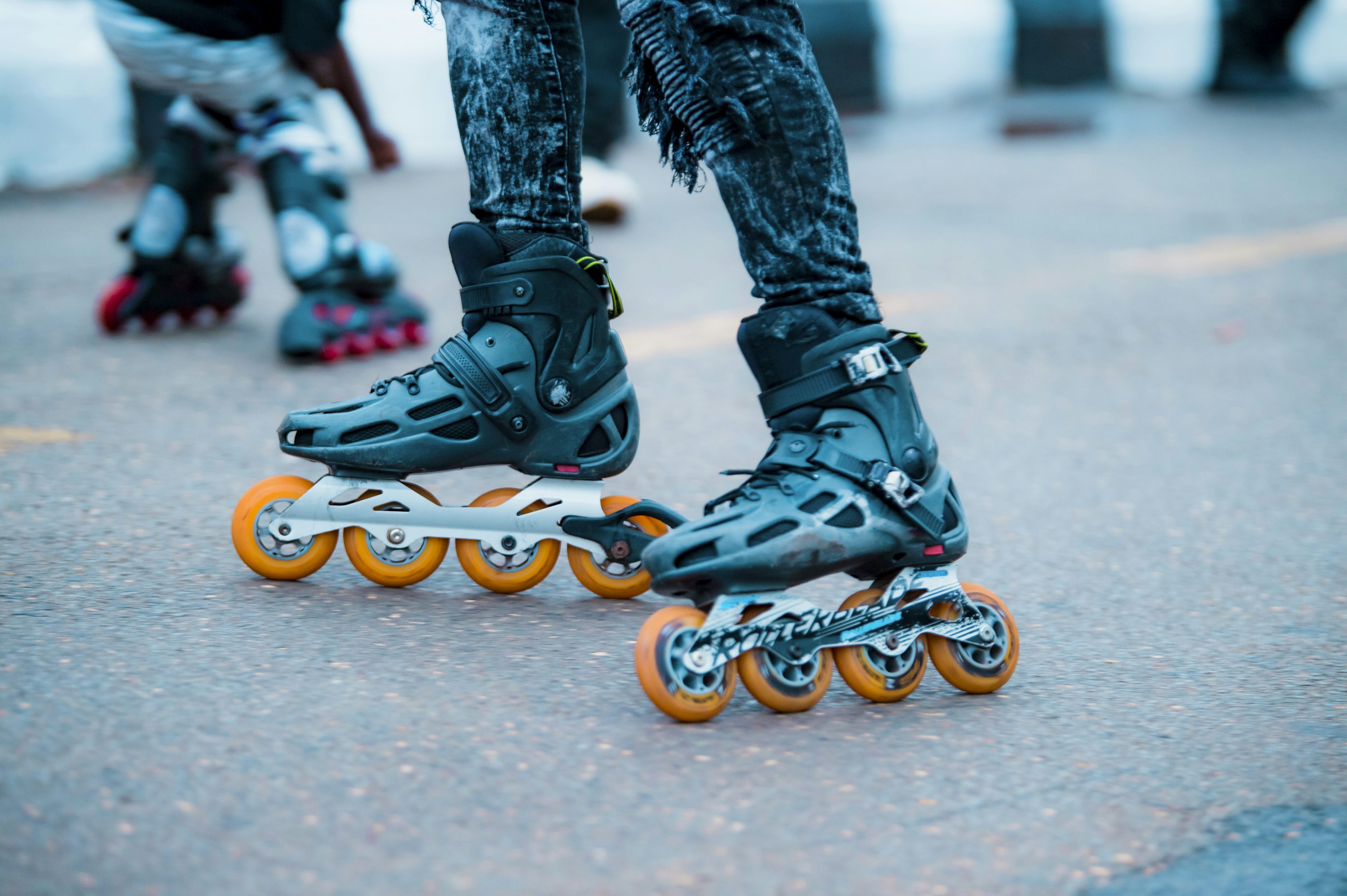 Skating shoes